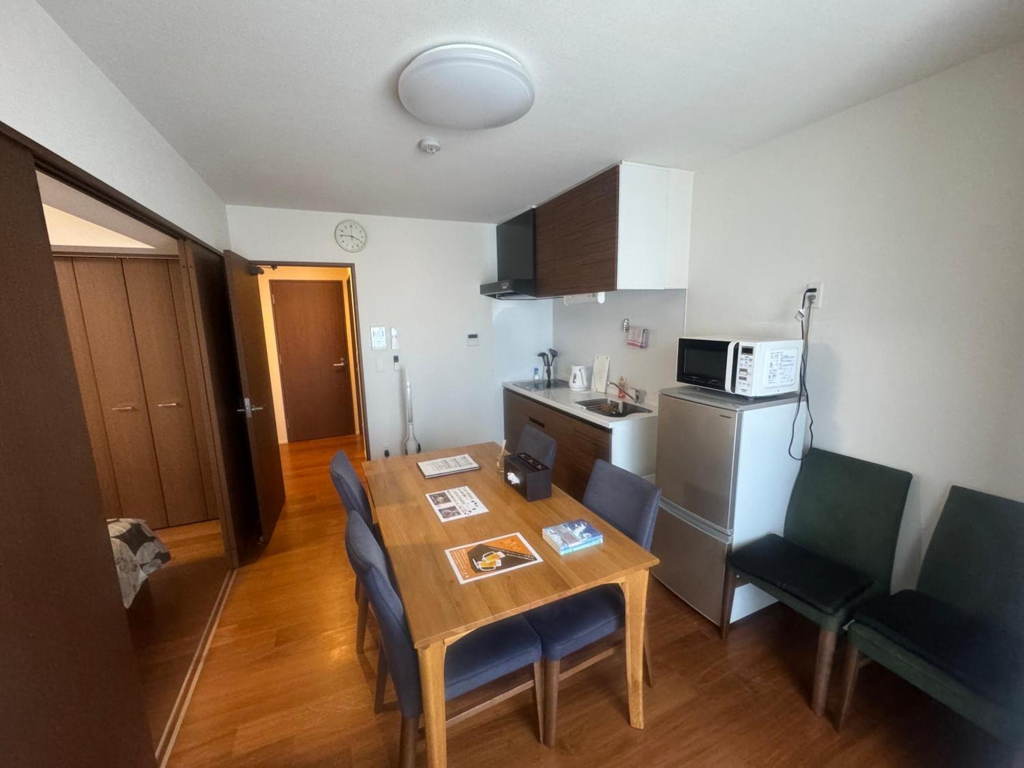 Shin-Imamiya Grand F Aparthotel Осака Екстериор снимка