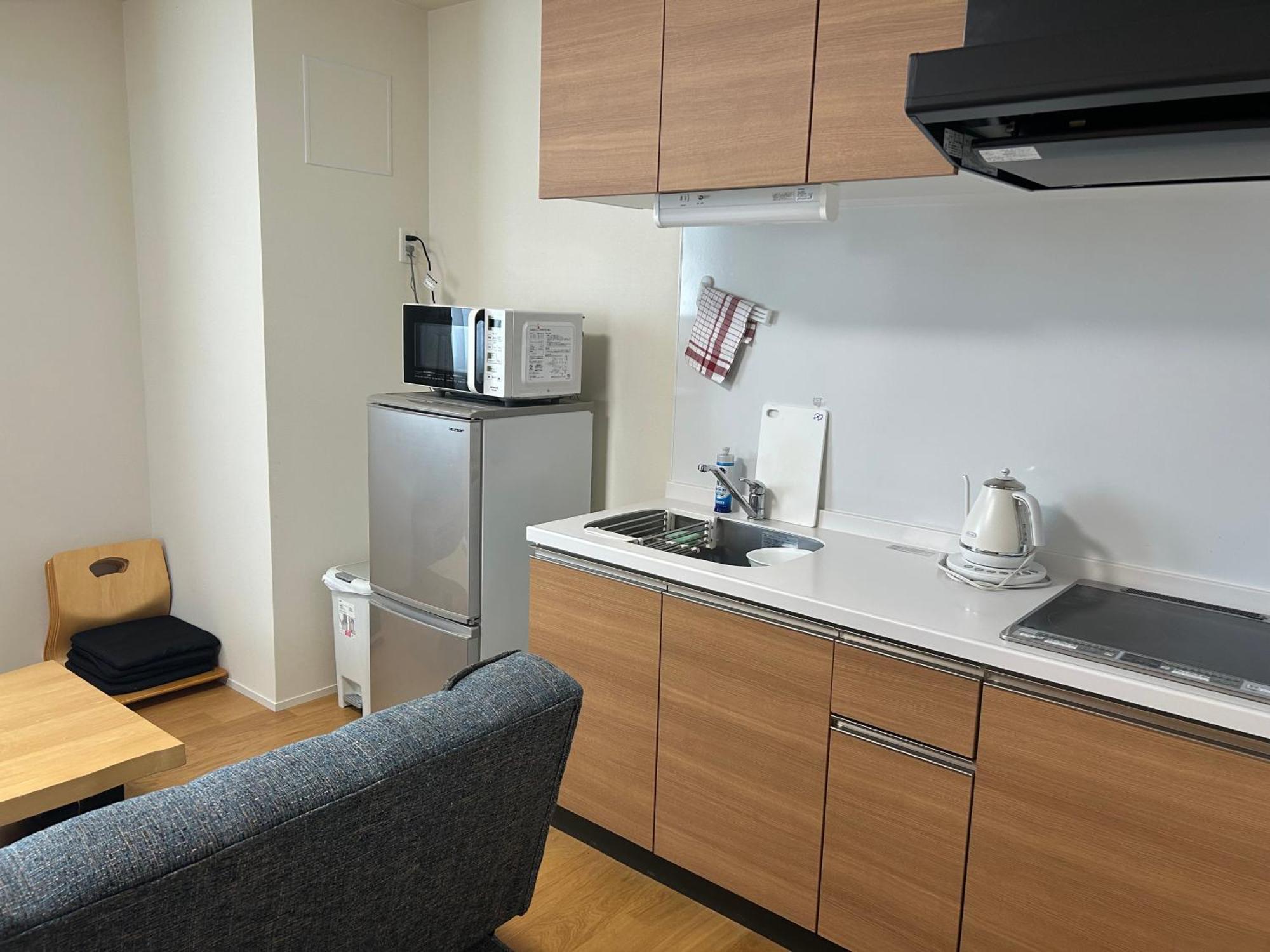 Shin-Imamiya Grand F Aparthotel Осака Екстериор снимка